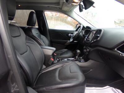 2019 Jeep Cherokee Limited   - Photo 12 - Uncasville, CT 06382