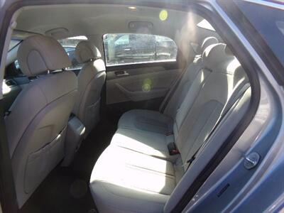 2015 Hyundai SONATA SE   - Photo 12 - Uncasville, CT 06382