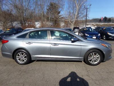 2015 Hyundai SONATA SE   - Photo 8 - Uncasville, CT 06382
