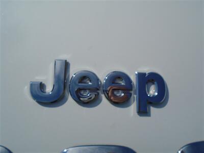 2017 Jeep Cherokee Latitude   - Photo 3 - Groton, CT 06340