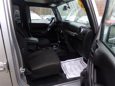 2015 Jeep Wrangler Sport   - Photo 13 - Uncasville, CT 06382