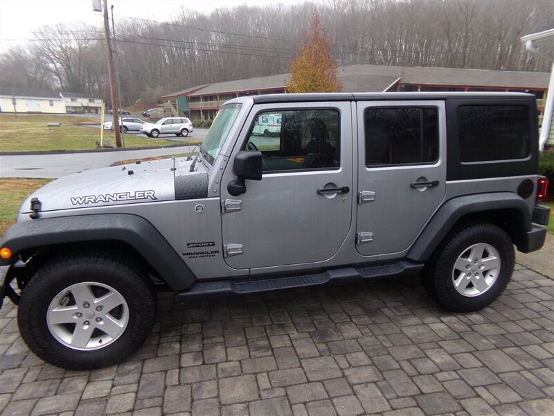 2015 Jeep Wrangler Sport photo 3