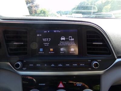 2019 Hyundai ELANTRA SEL - Photo 15 - Uncasville, CT 06382