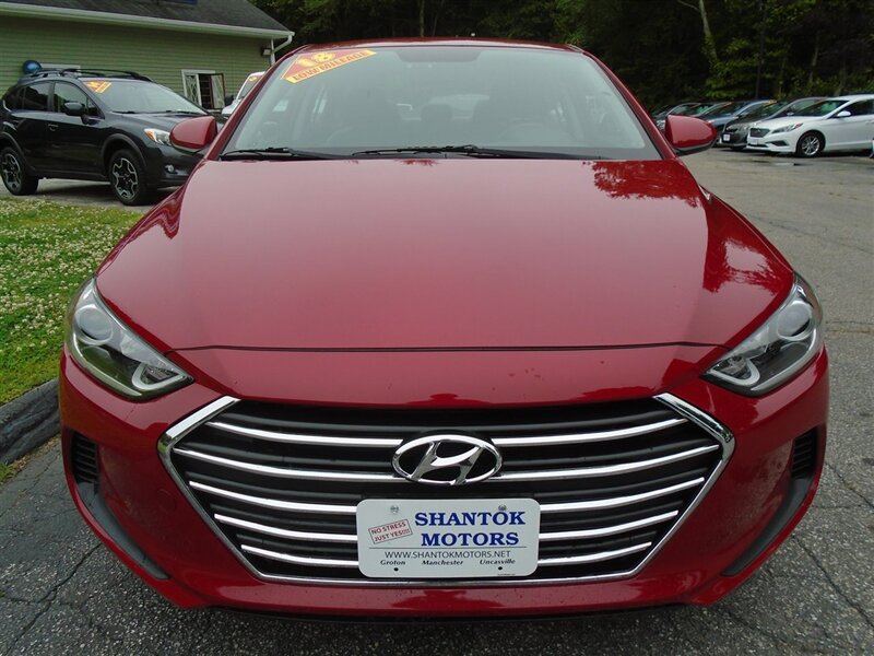 2018 Hyundai ELANTRA SE  