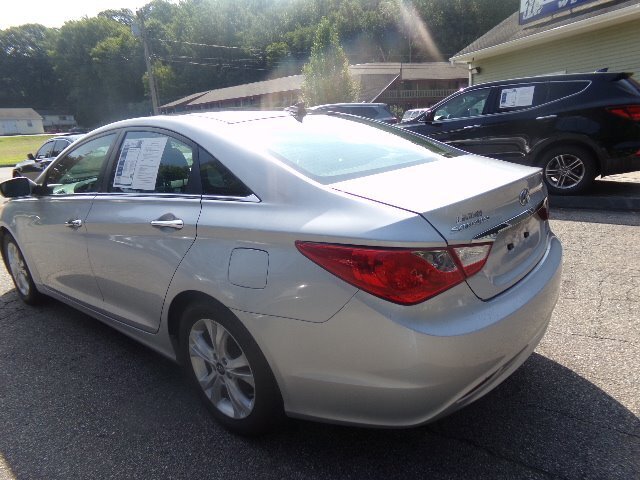 2012 Hyundai SONATA Limited - Photo 5 - Groton, CT 06340