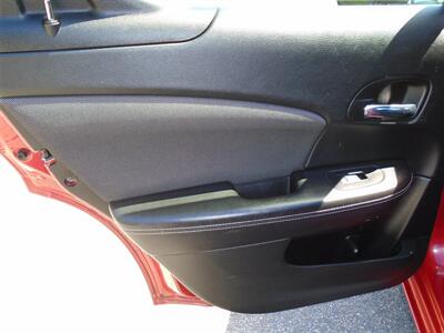 2013 Dodge Avenger SE   - Photo 18 - Groton, CT 06340