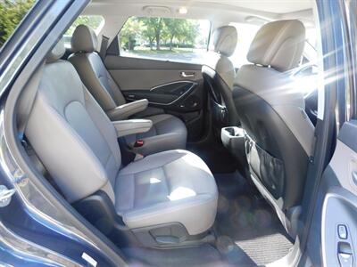 2019 Hyundai SANTA FE XL Limited Ultimate   - Photo 6 - Northfield, IL 60093