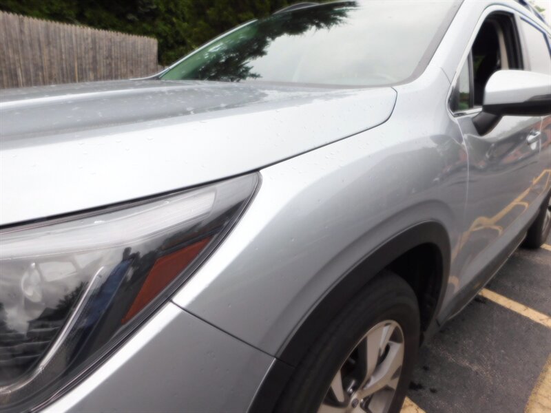 2023 Subaru Ascent Premium - Photo 16