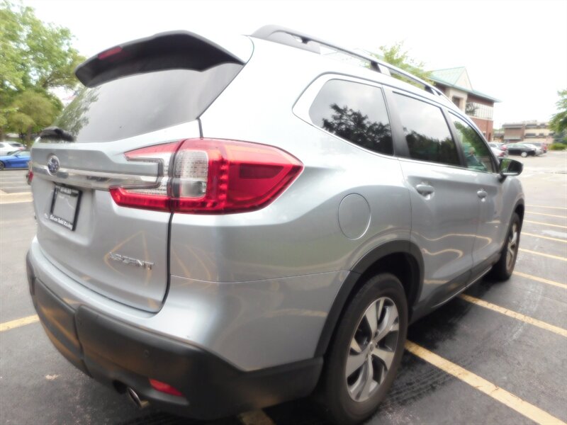 2023 Subaru Ascent Premium - Photo 19