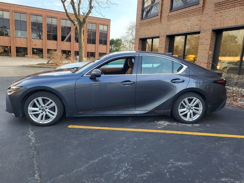 2022 Lexus IS 300  