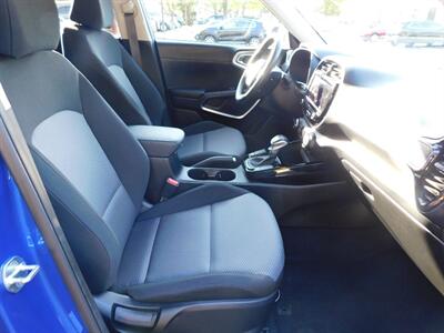 2022 Kia Soul X-Line   - Photo 3 - Northfield, IL 60093
