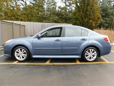 2014 Subaru Legacy 2.5i Limited   - Photo 20 - Northfield, IL 60093