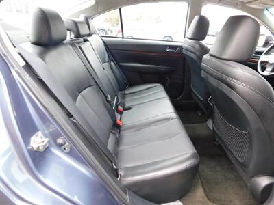 2014 Subaru Legacy 2.5i Limited   - Photo 6 - Northfield, IL 60093
