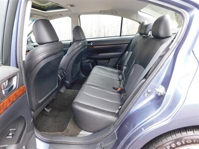 2014 Subaru Legacy 2.5i Limited   - Photo 7 - Northfield, IL 60093