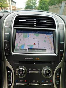 2019 Lincoln Nautilus Reserve   - Photo 8 - Northfield, IL 60093