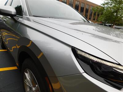 2023 Honda CR-V EX-L   - Photo 13 - Northfield, IL 60093