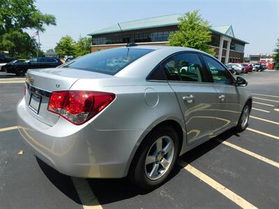 2016 Chevrolet Cruze Limited 1LT Auto   - Photo 15 - Northfield, IL 60093