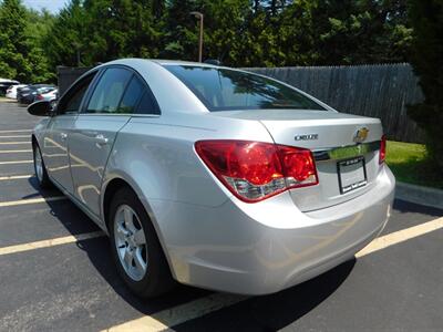 2016 Chevrolet Cruze Limited 1LT Auto   - Photo 16 - Northfield, IL 60093