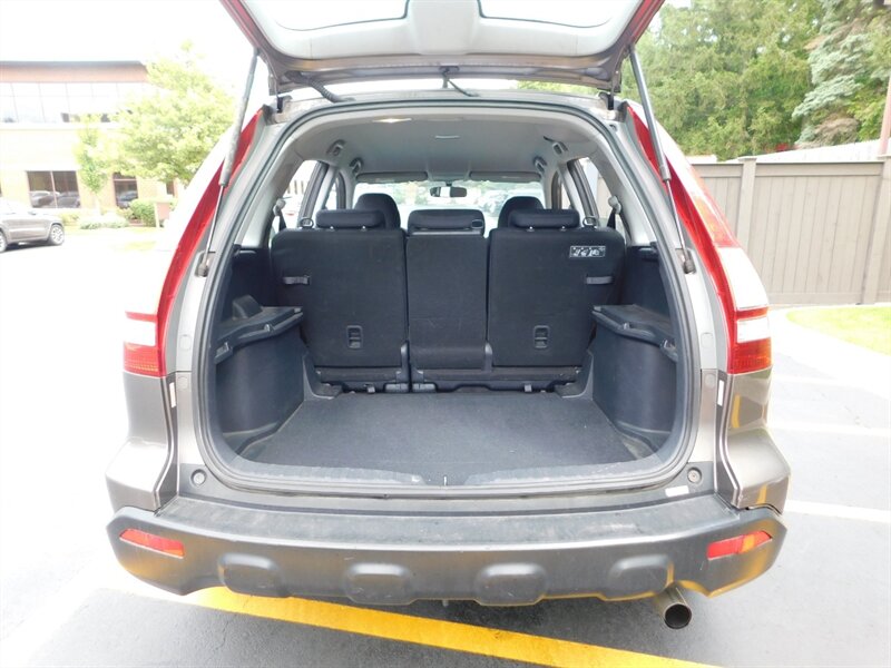2009 Honda CR-V LX - Photo 21