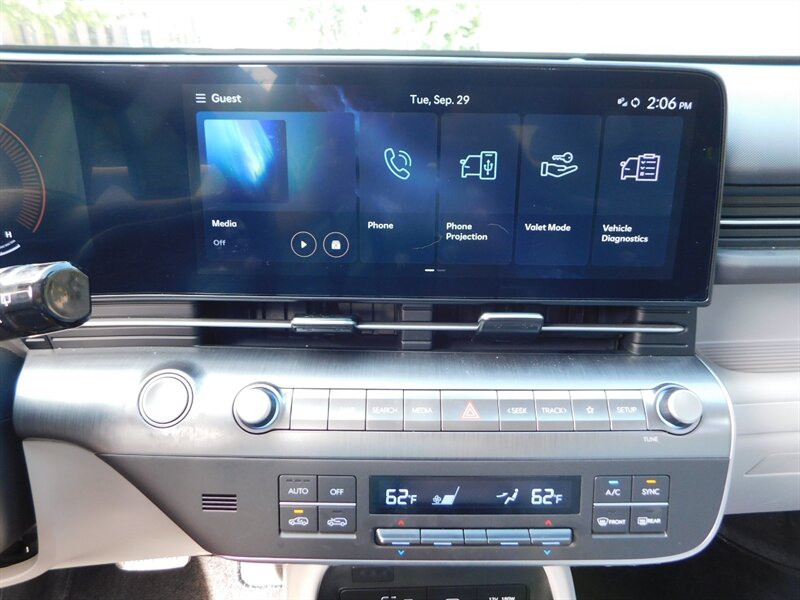 2024 Hyundai Kona SEL - Photo 8