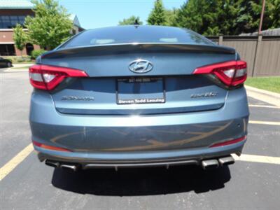 2015 Hyundai SONATA Sport 2.0T   - Photo 12 - Northfield, IL 60093