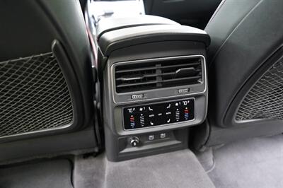 2021 Audi RS Q8 4.0T quattro   - Photo 5 - Northfield, IL 60093