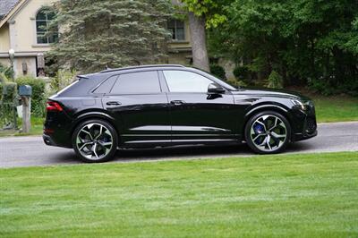 2021 Audi RS Q8 4.0T quattro   - Photo 6 - Northfield, IL 60093