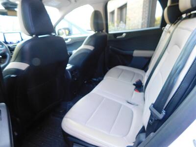 2020 Ford Escape Titanium   - Photo 4 - Northfield, IL 60093