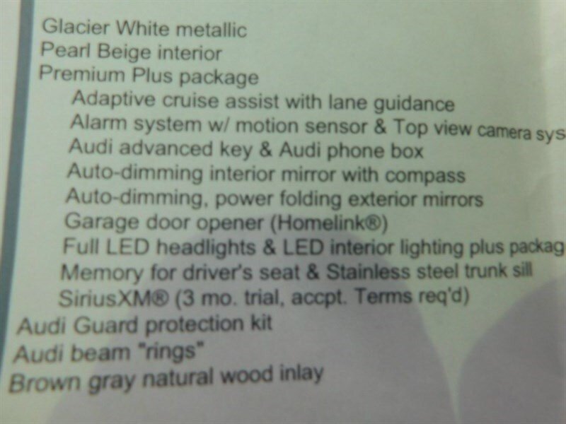 Glacier White Metallic 2022 Audi Q3 SUV / Crossover All-Wheel Drive 8-Speed Automatic