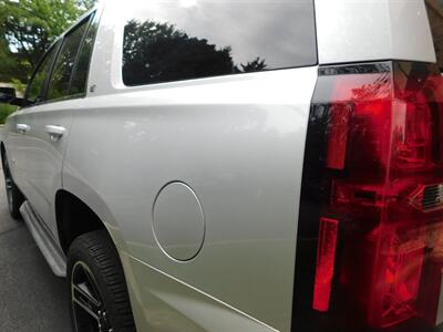 2017 Chevrolet Tahoe LT   - Photo 9 - Northfield, IL 60093