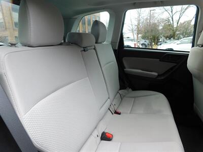 2015 Subaru Forester 2.5i Premium   - Photo 5 - Northfield, IL 60093
