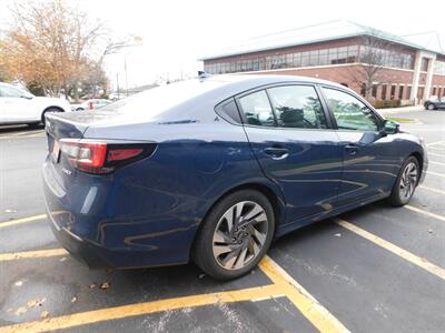 2023 Subaru Legacy Limited   - Photo 11 - Northfield, IL 60093