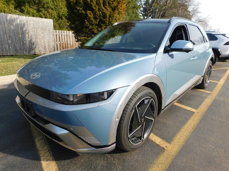 2025 Hyundai IONIQ 5 Limited  