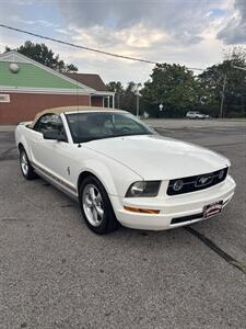 2008 Ford Mustang V6 Deluxe - Photo 2 - Roanoke, VA 24017