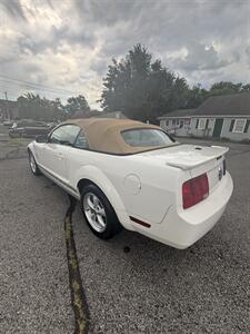 2008 Ford Mustang V6 Deluxe - Photo 7 - Roanoke, VA 24017