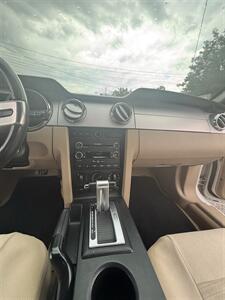 2008 Ford Mustang V6 Deluxe - Photo 17 - Roanoke, VA 24017