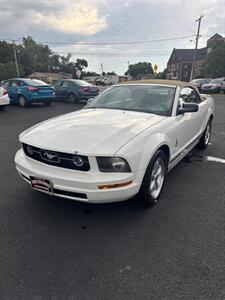 2008 Ford Mustang V6 Deluxe - Photo 1 - Roanoke, VA 24017