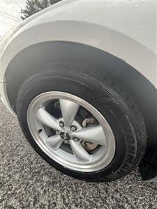 2008 Ford Mustang V6 Deluxe - Photo 12 - Roanoke, VA 24017