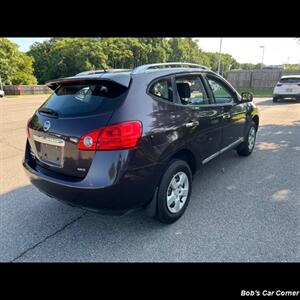 2015 Nissan Rogue Select S - Photo 5 - Roanoke, VA 24017