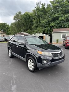 2011 Kia Sorento LX - Photo 2 - Roanoke, VA 24017