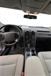 2008 Ford Taurus X SEL   - Photo 5 - Roanoke, VA 24017