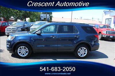 2017 Ford Explorer   - Photo 9 - Eugene, OR 97402