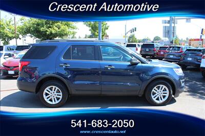 2017 Ford Explorer   - Photo 5 - Eugene, OR 97402