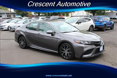 2021 Toyota Camry Hybrid SE   - Photo 4 - Eugene, OR 97402