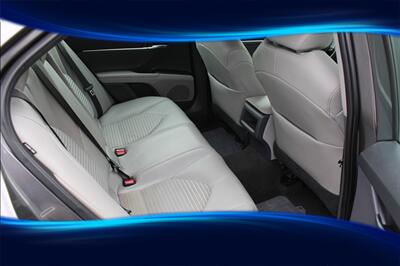 2021 Toyota Camry Hybrid SE   - Photo 13 - Eugene, OR 97402
