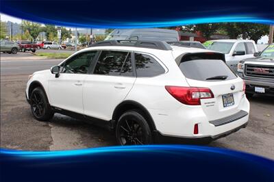 2016 Subaru Outback 2.5i Limited   - Photo 8 - Eugene, OR 97402