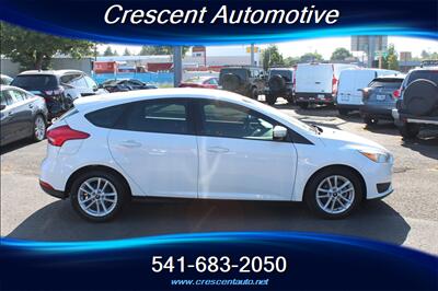 2018 Ford Focus SE   - Photo 5 - Eugene, OR 97402