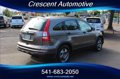2011 Honda CR-V LX - Photo 6 - Eugene, OR 97402