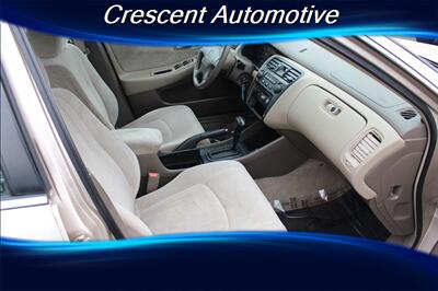 2000 Honda Accord LX - Photo 12 - Eugene, OR 97402