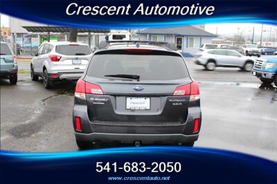 2011 Subaru Outback 3.6R Limited   - Photo 7 - Eugene, OR 97402